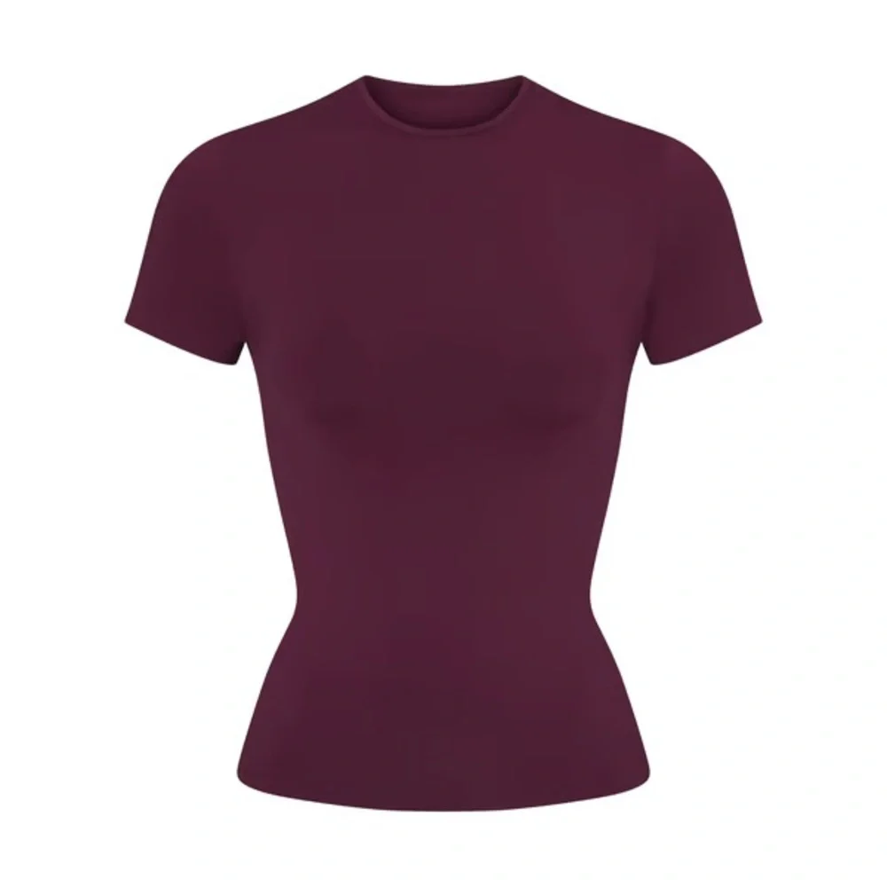 Skims Soft Smoothing Tshirt in Deep Berry - Picture 2 of 2